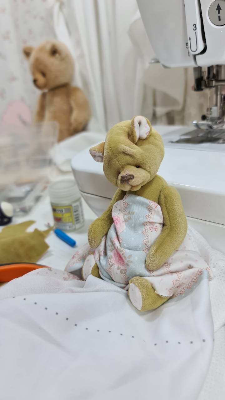 картинка Для примера :Медвежонок из мини-штофа от магазина Ариши Рукодельные нежности